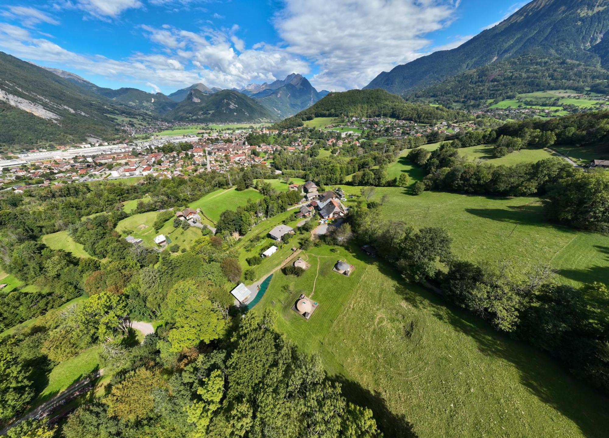 Yourtes Olachat Proche Annecy *